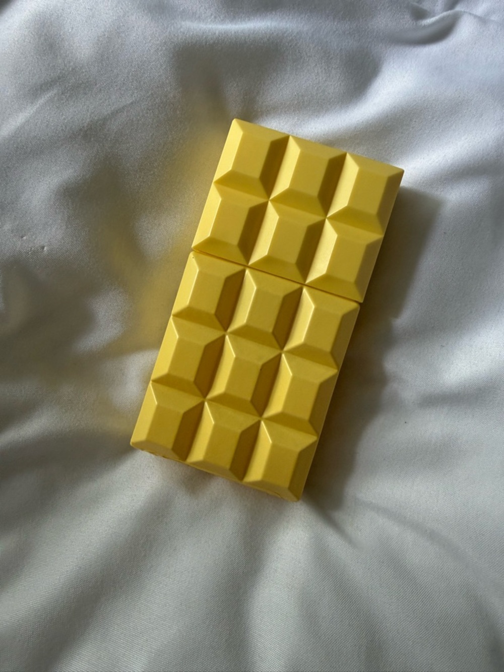 Sabrina Carpenter Lemon Pie Perfume